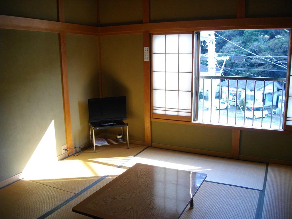 Minshuku Haji Hotell Shimoda  Rum bild